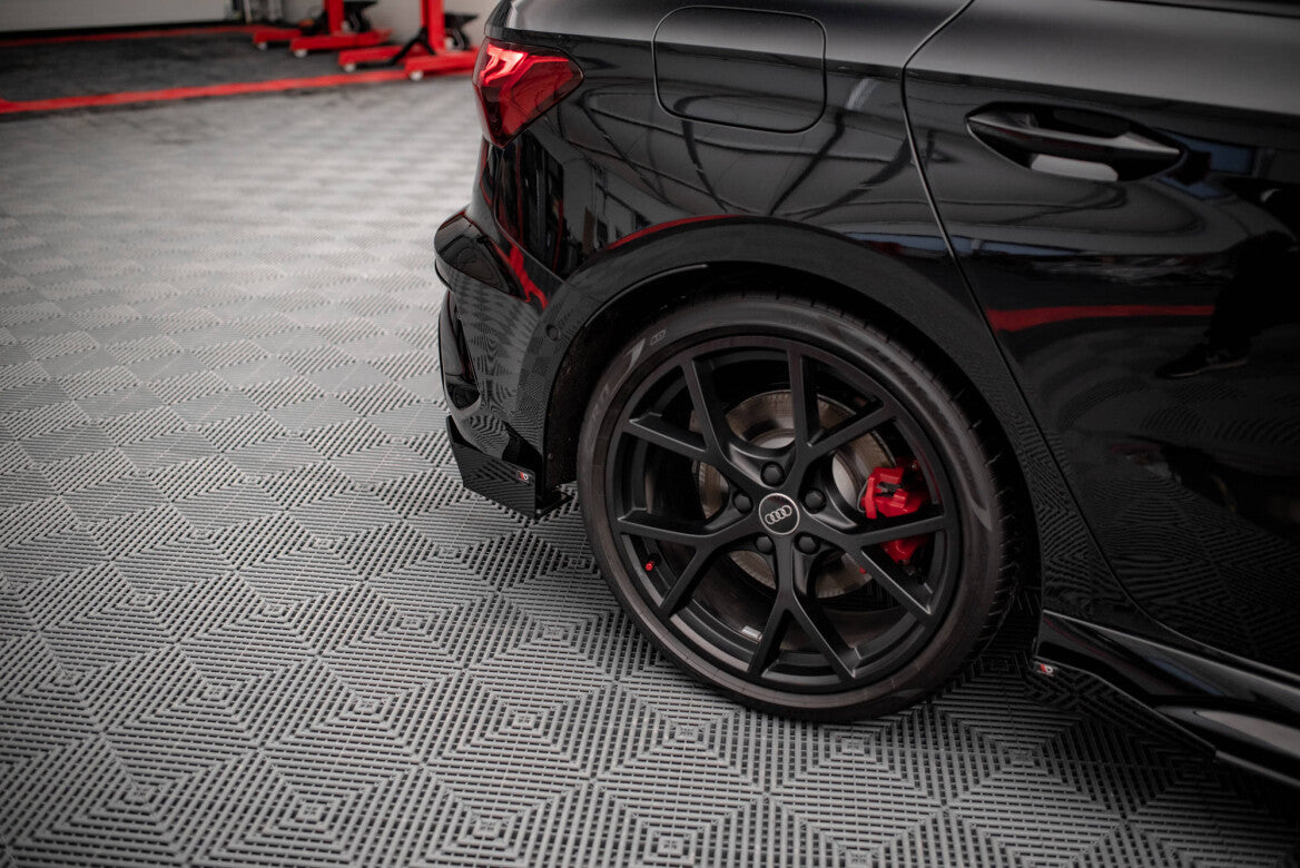 Street Pro Heck Ansatz Flaps Diffusor für Audi RS3 Sportback 8Y   Maxton Design