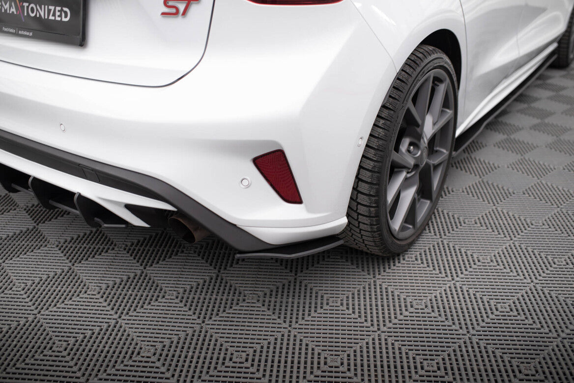 Street Pro Heck Ansatz Flaps Diffusor für Ford Focus ST Mk4   Maxton Design