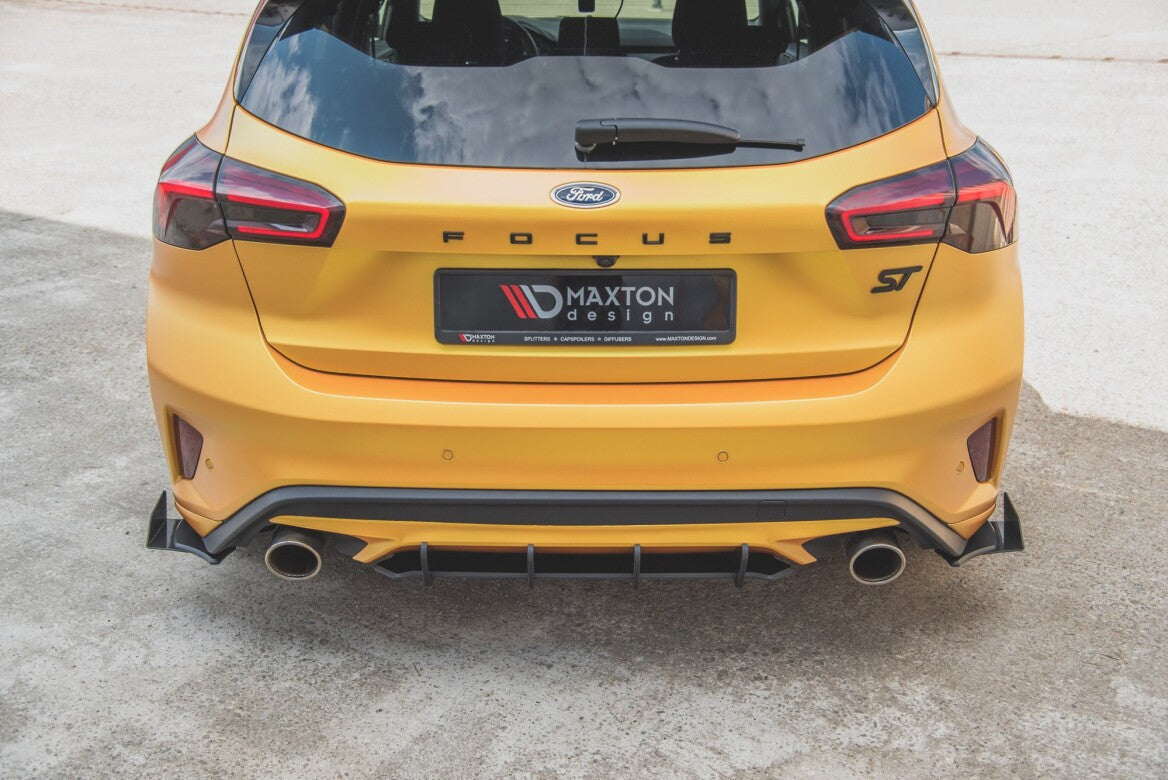Street Pro Heckschürze Heck Ansatz Diffusor für Ford Focus ST Mk4   Maxton Design