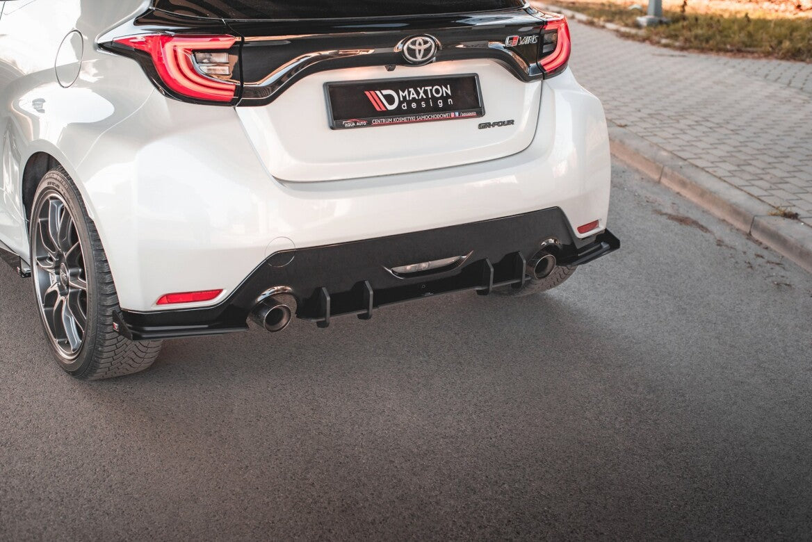Street Pro Heckschürze Heck Ansatz Diffusor für Toyota GR Yaris   Maxton Design