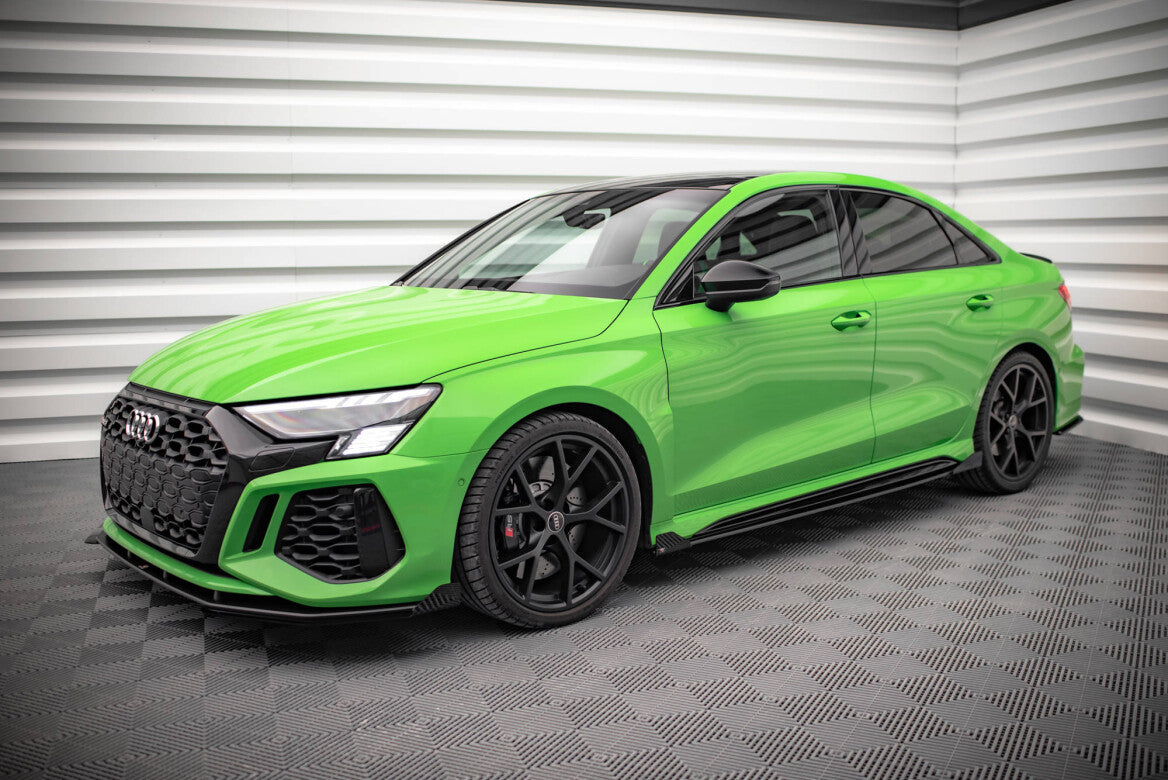 Street Pro Seitenschweller Ansatz Cup Leisten für Audi RS3 8Y Limousine   Maxton Design