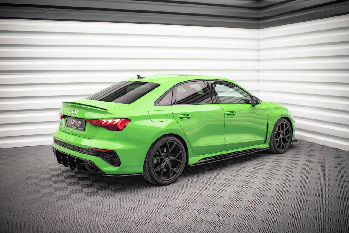 Street Pro Seitenschweller Ansatz Cup Leisten für Audi RS3 8Y Limousine   Maxton Design
