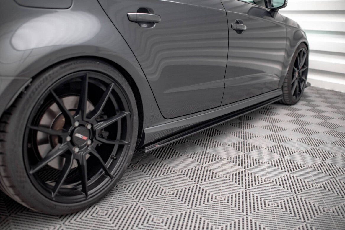 Street Pro Seitenschweller Ansatz Cup Leisten für Audi S3 Sportback 8V Facelift   Maxton Design