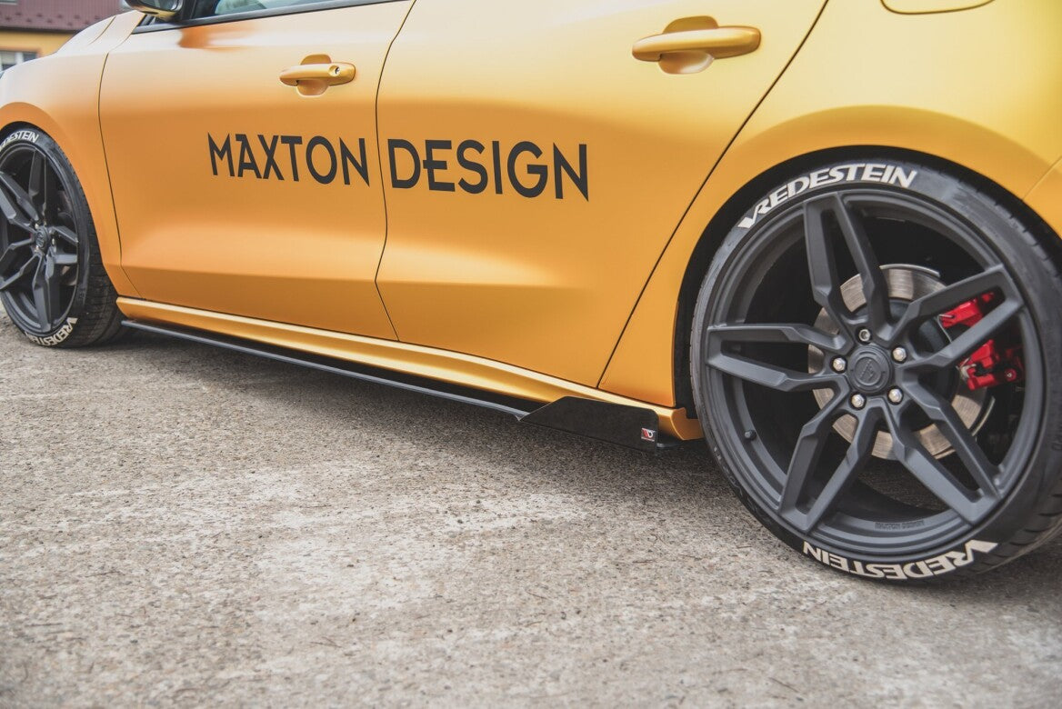 Street Pro Seitenschweller Ansatz Cup Leisten für Ford Focus ST / ST-Line Mk4   Maxton Design