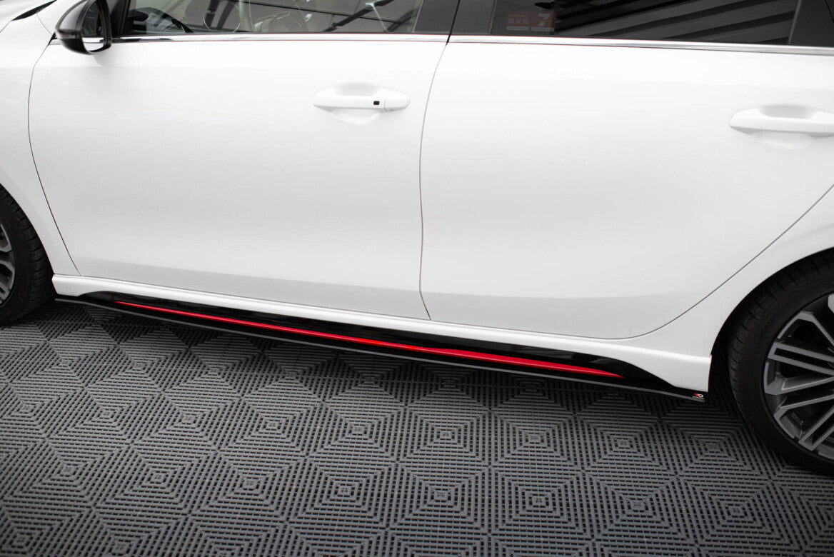 Street Pro Seitenschweller Ansatz Cup Leisten für Kia Ceed GT   Maxton Design