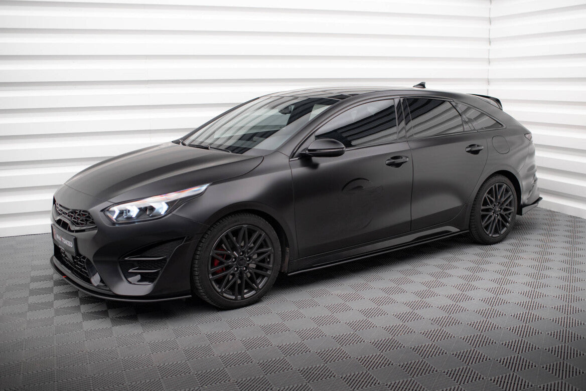 Street Pro Seitenschweller Ansatz Cup Leisten für Kia Proceed GT Facelift   Maxton Design