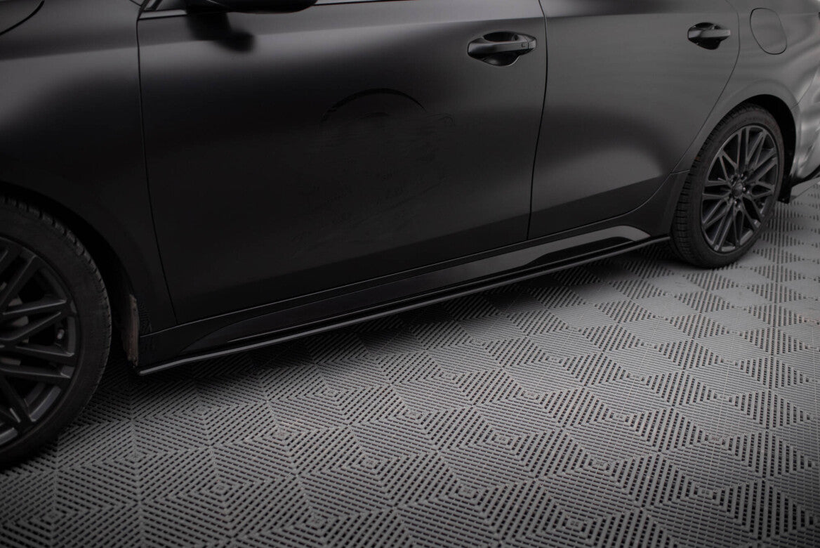 Street Pro Seitenschweller Ansatz Cup Leisten für Kia Proceed GT Facelift   Maxton Design