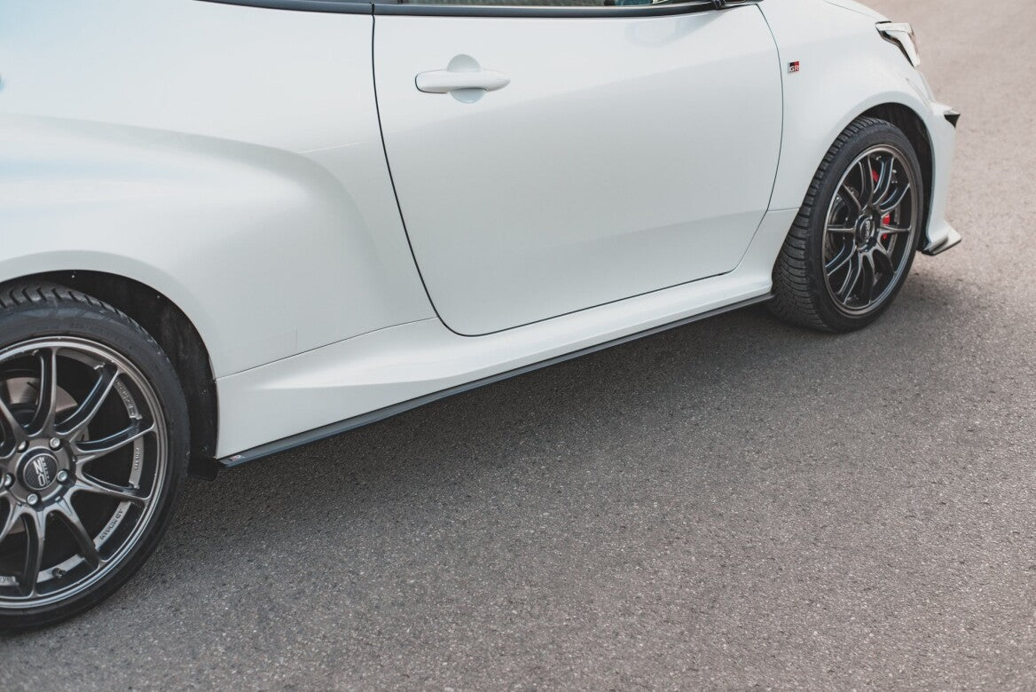 Street Pro Seitenschweller Ansatz Cup Leisten für Toyota GR Yaris   Maxton Design