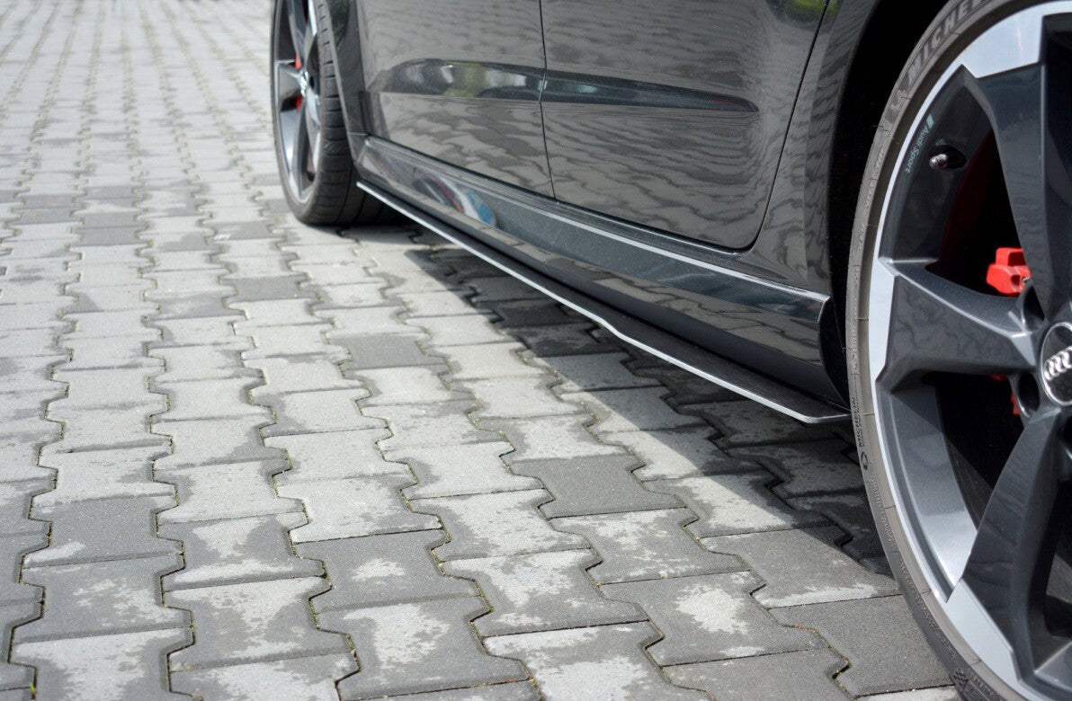 Street Pro Seitenschweller Ansatz Cup Leisten V.1 für Audi RS3 8V FL Sportback   Maxton Design