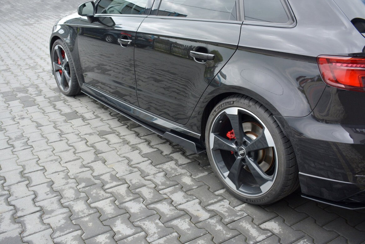 Street Pro Seitenschweller Ansatz Cup Leisten V.2 für Audi RS3 8V FL Sportback   Maxton Design