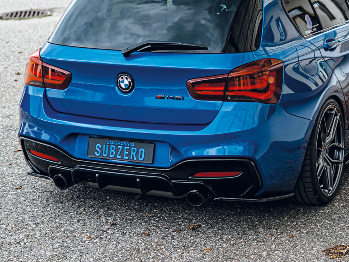 Zaero Design EVO-1 Diffusor-Erweiterung passend für BMW 1er F20 F21 M135 M140 LCI – Heckansicht
