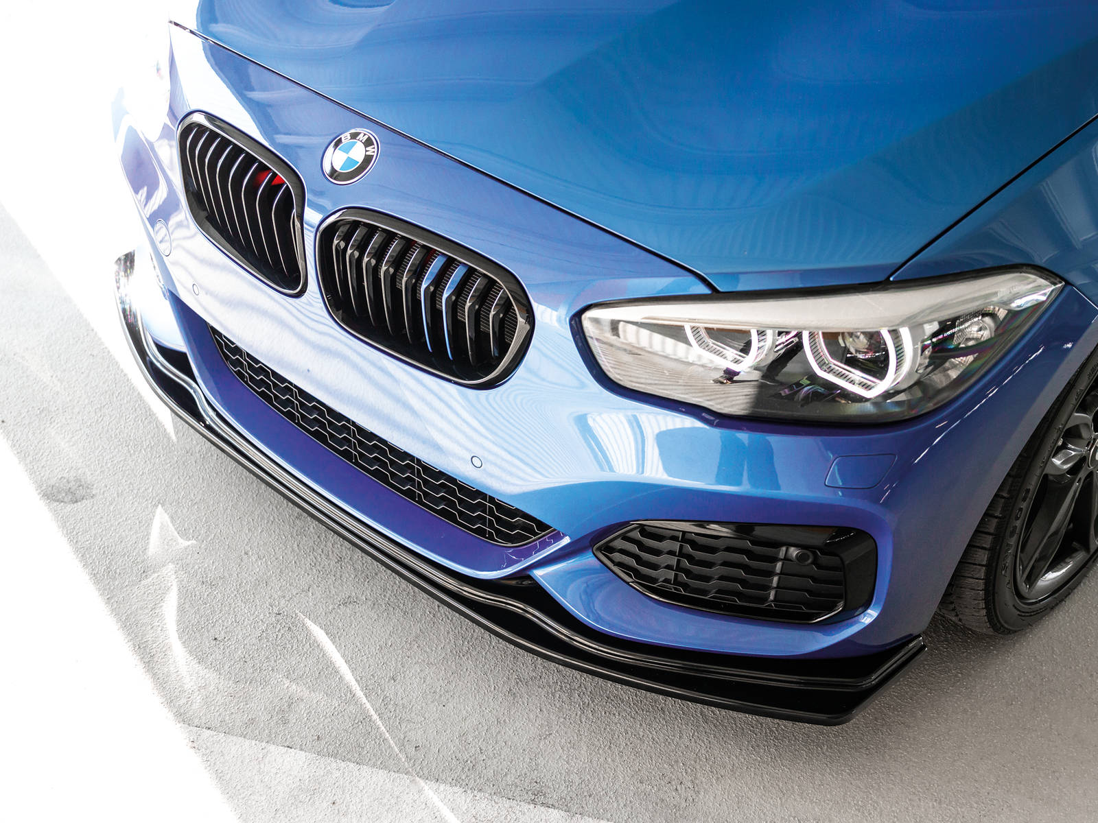 Zaero Design EVO-1 Frontlippe passend für BMW 1er F20 F21 120 125 M140 LCI – Frontansicht