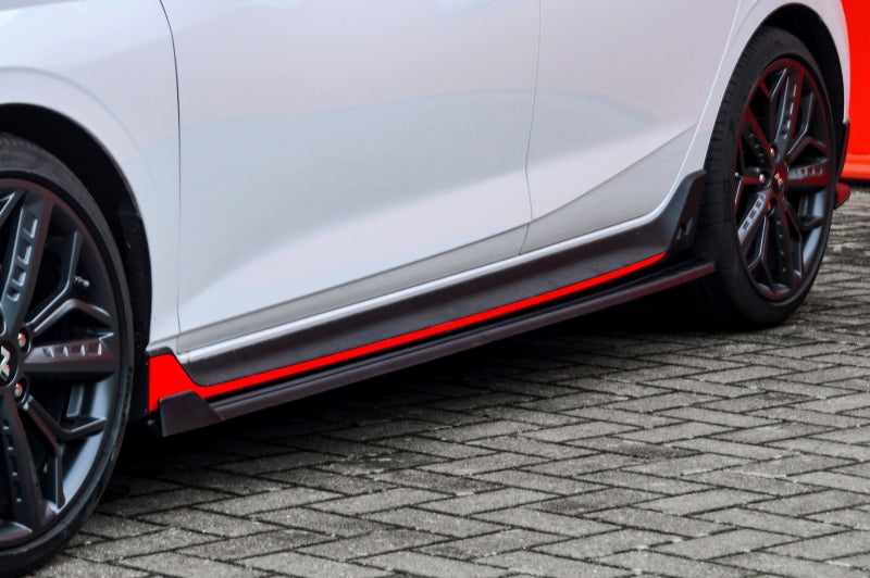 Cup Seitenschweller mit Wing Vorne für Hyundai I20N Performance   Ingo-Noak