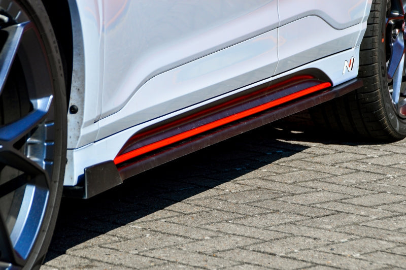 CUP Seitenschweller mit Wing vorne für Hyundai Kona N + N-Line   Ingo-Noak