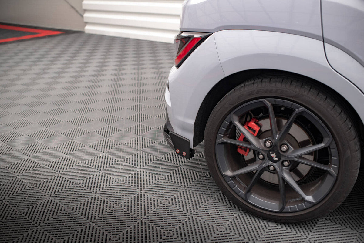 Heck Flaps V.1 + Flaps für Hyundai Kona N   Maxton Design