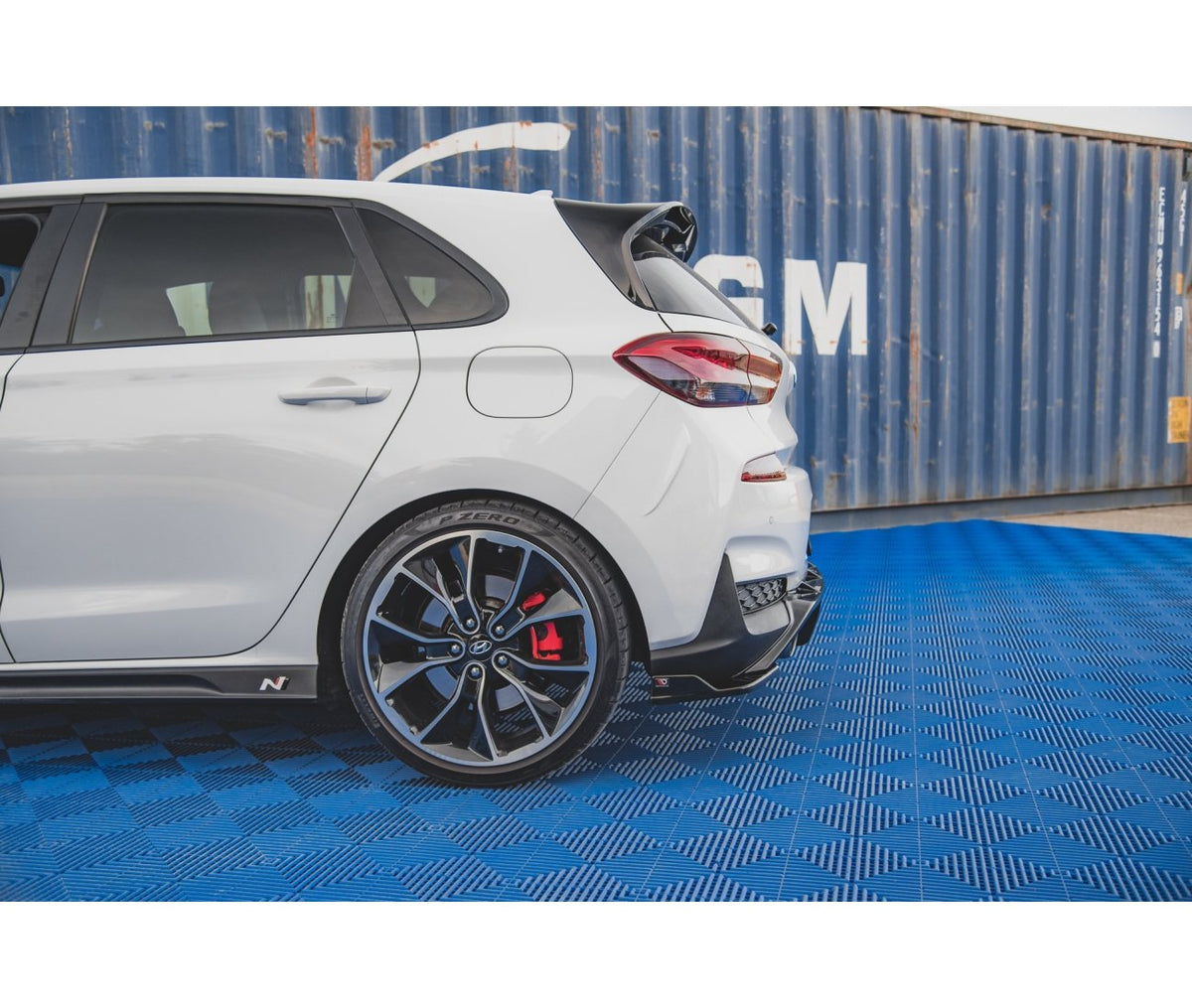 Heck Flaps V.4 für Hyundai I30N Hatchback   Maxton Design