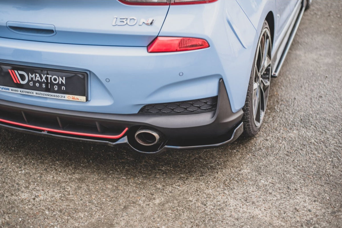 Mittlerer Cup Diffusor Heck für Hyundai I30N Hatchback   Maxton Design